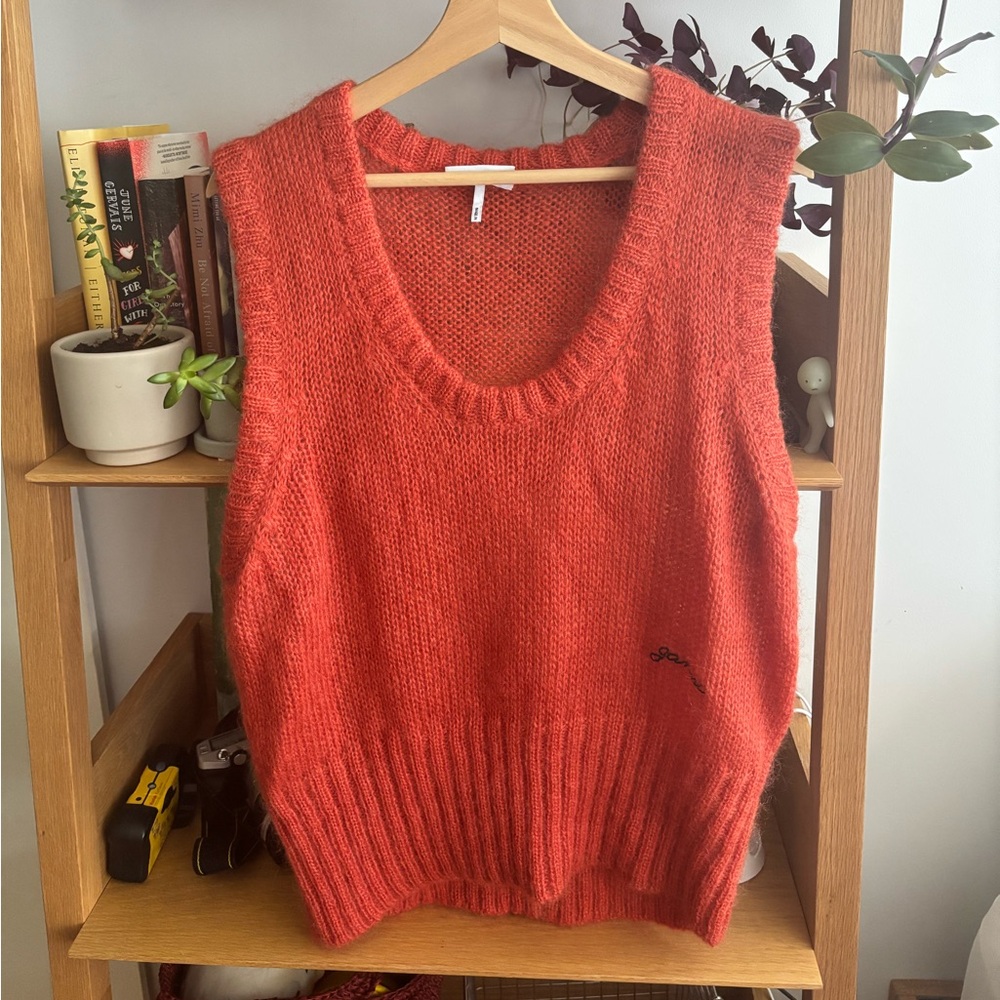 Ganni V-Neck Sweater Vest